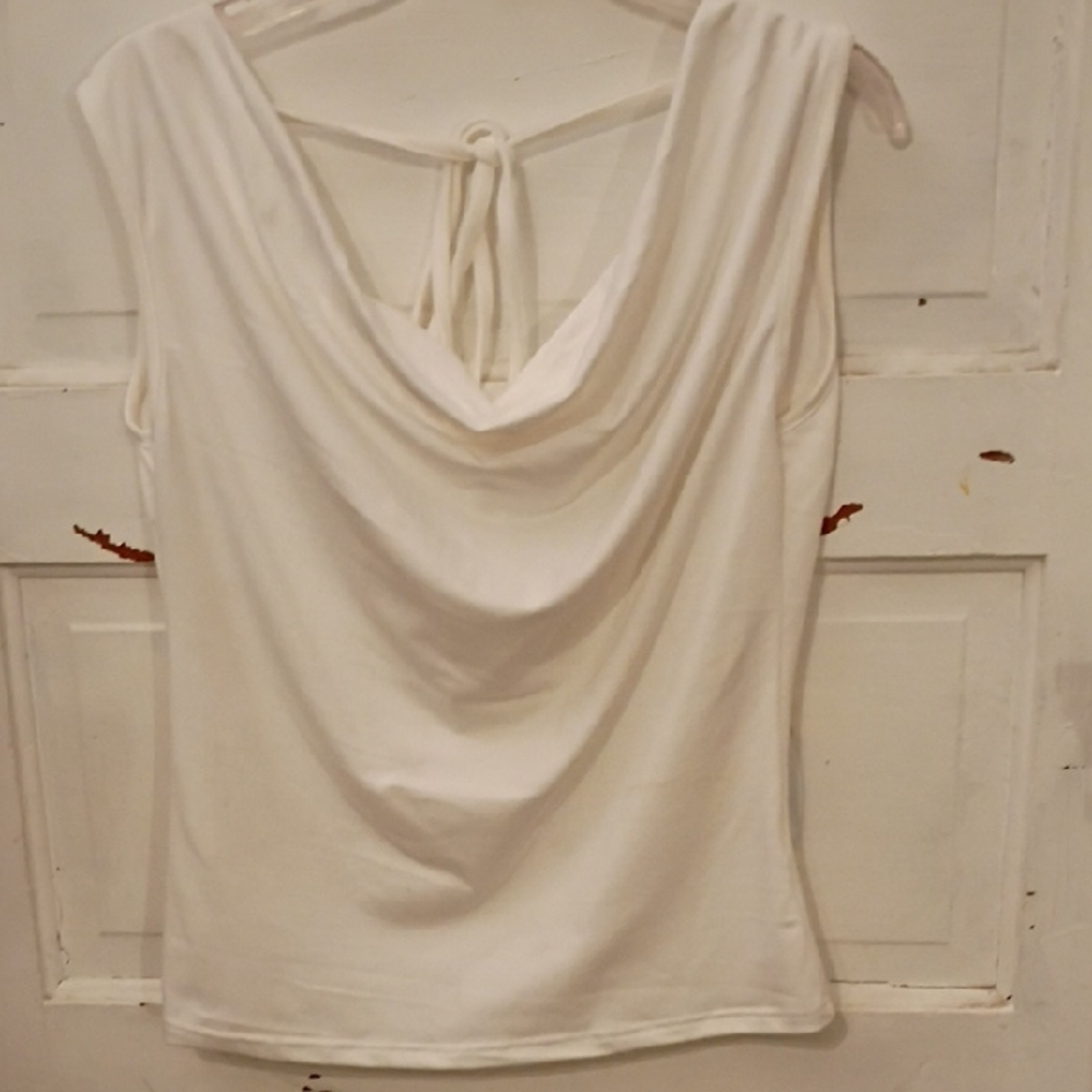 Elegant White Sleeveless Top